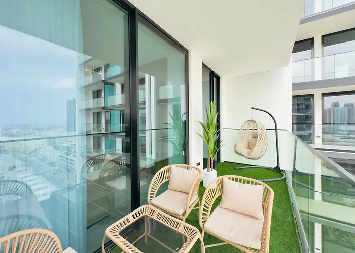 1002, Fantastic Stay At Binghatti Lavender Tower, Jvc